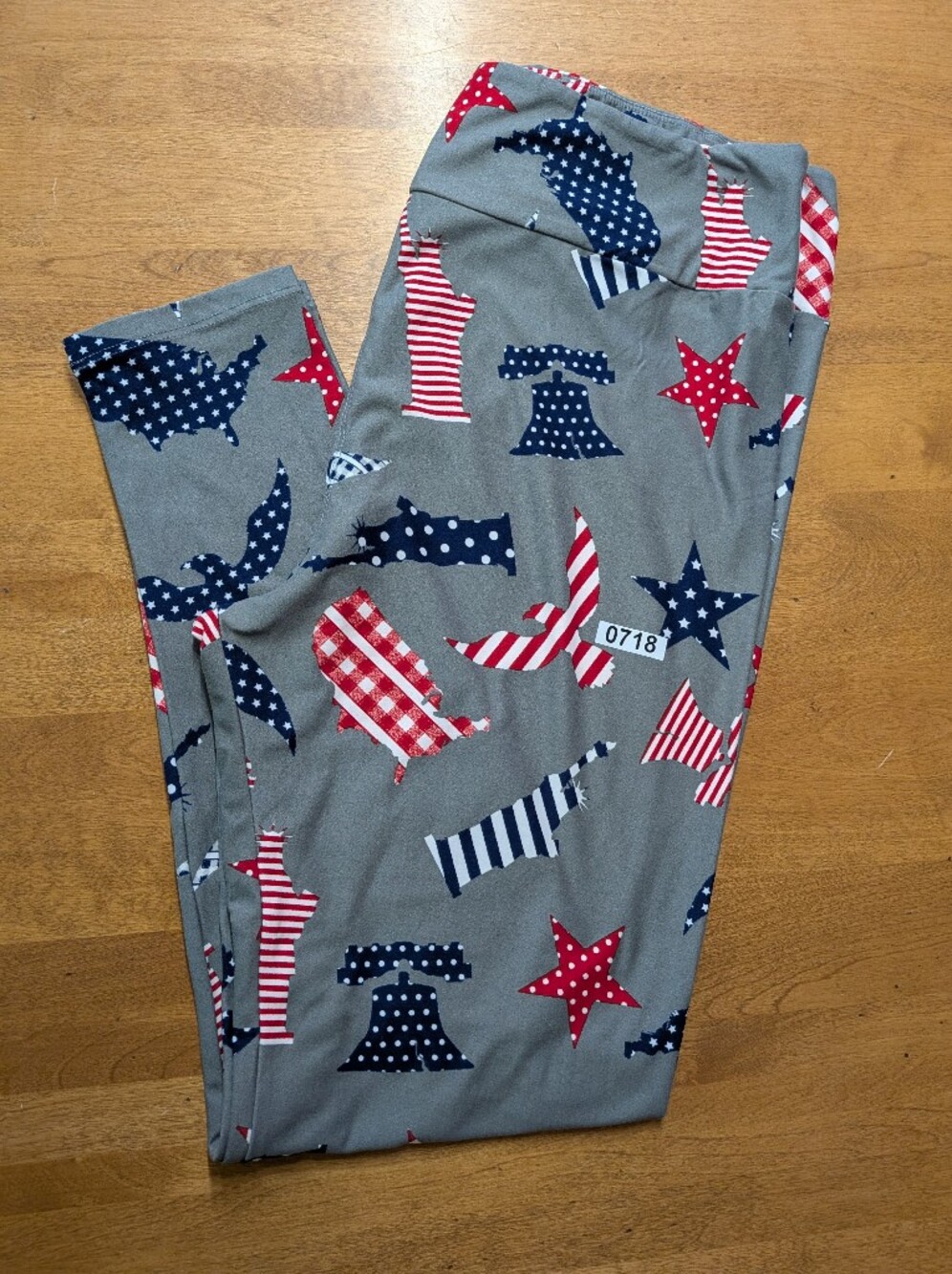 3/$14 New Patriotic Grey Leggings